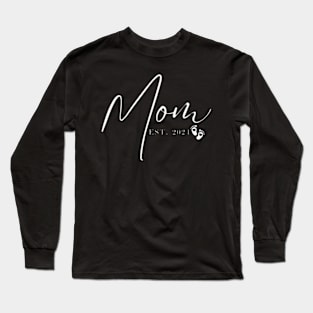 Mom Est 2024 Promoted To Mom New Mom First Time Mothers Day Long Sleeve T-Shirt